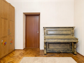 Апартаменты в центре города у метро Чернышевская