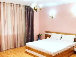 Novza Metro Station Apartments