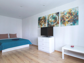 Апартаменты уютные 1-комнатные на Юго-Западной, Тропарево