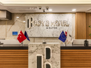 Отель Roys Hotel & Suites