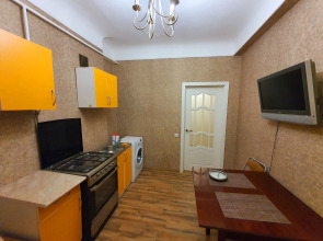 Квартира L.V.Hotels на Первомайская 9