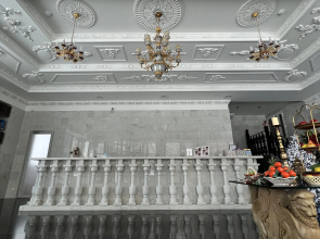 Morskoy Dvorets Apartments