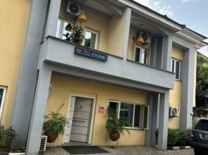 Signatious Suites Hotel