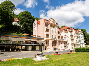 Astoria Hotel