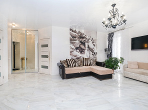 Kvartira na Marksa Apartments