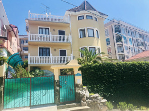 Гостевой Дом Голубая Лагуна