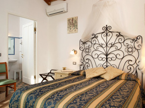 Отель Del Borgo