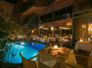Le Caspien Boutique Hotel