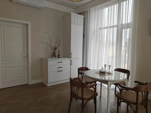 Квартира Moscow Deluxe Apartments Family Suite Kazakova