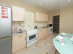 Апартаменты на Братьев Жабровых 7