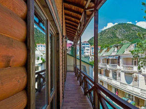Dionis Hotel