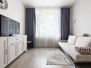 Апартаменты BelaTravel на Независимости 48