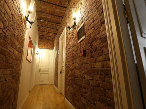 Отель Kamil Bey Suites