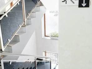 Отель Status Inn