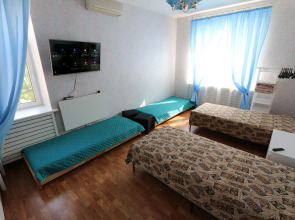 Квартира Просторная квартира с сауной рядом