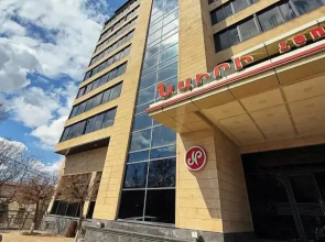 Hotel Nairi Yerevan