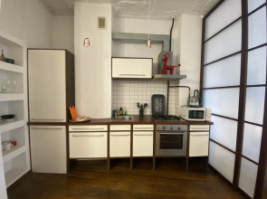 Апартаменты Студия с отдельной спальней в районе вокзала