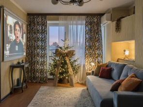 Квартира с кинопроектором пешком по Арбату до Кремля