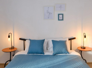 Апартаменты RentPlaza на 31 Этаже