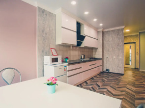 Апартаменты Октябрьской Революции 23 А Студия