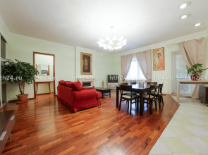 Апартаменты hth24 на Марата 14