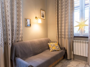 Гостевой дом Four Lions House (Фор Лайонс Хаус)