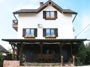 Tikhaya Dacha Guest house