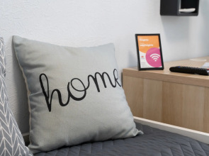 Апартаменты на Склизкова