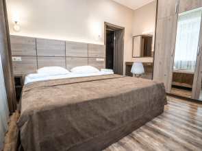 Utyos Hotel