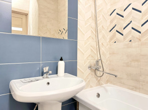 Апартаменты Hugge Place на Лазурной Объект №28