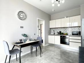 Апартаменты с видом на парк и Матисов канал