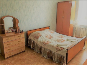 Na Ulitse Elenyi Stasovoj 40 I Apartments