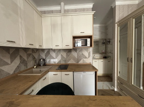 Апартаменты Семейная студия Люкс Монро