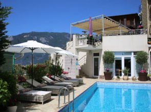 Muskatel Boutique Hotel