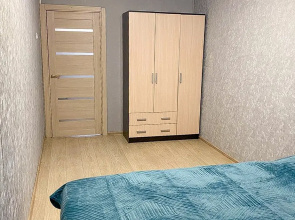 Квартира Life Kirovsk 8 Большая и Уютная