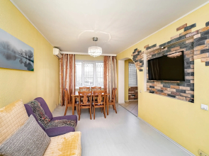 Апартаменты на Острякова 3