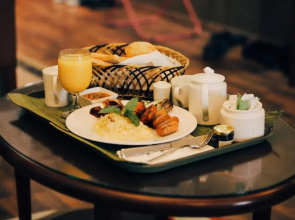 FEZ INN Hotel