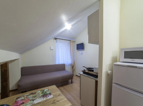 Апартаменты на Юной 15