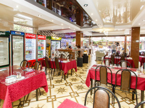 Гостевой Дом Версаль 2