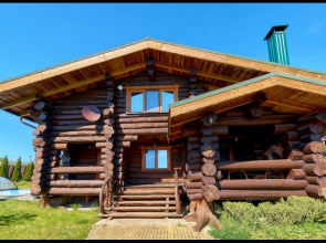 Na Beregu Ozera Chalet