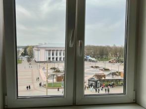 Апартаменты SILVER от CityRent с видом на площадь