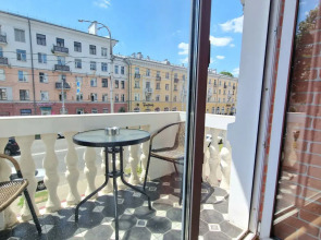 Na Prospekte Lenina 33 Apartments