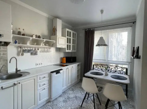 Квартира на Рыбной Деревне с видом на набережную