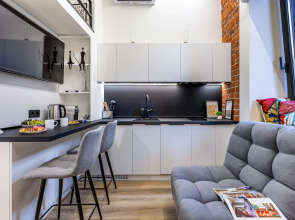 Апартаменты LikeHome Life - Полянка 1-й Хвостов Переулок