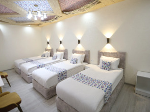 Отель Bibihojar