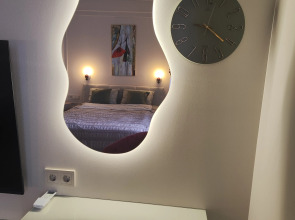 Квартира рядом с метро и жд вокзалом и прекрасным видом на город