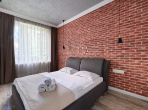 V Samom Tsentre Goroda Flat