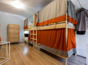 Лайк Хостел Санкт-Петербург на Театральной