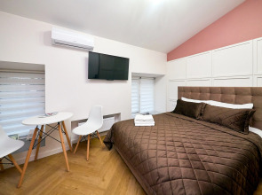 Отель Суворовский