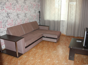 Na Alekseeva 21 Apartments
